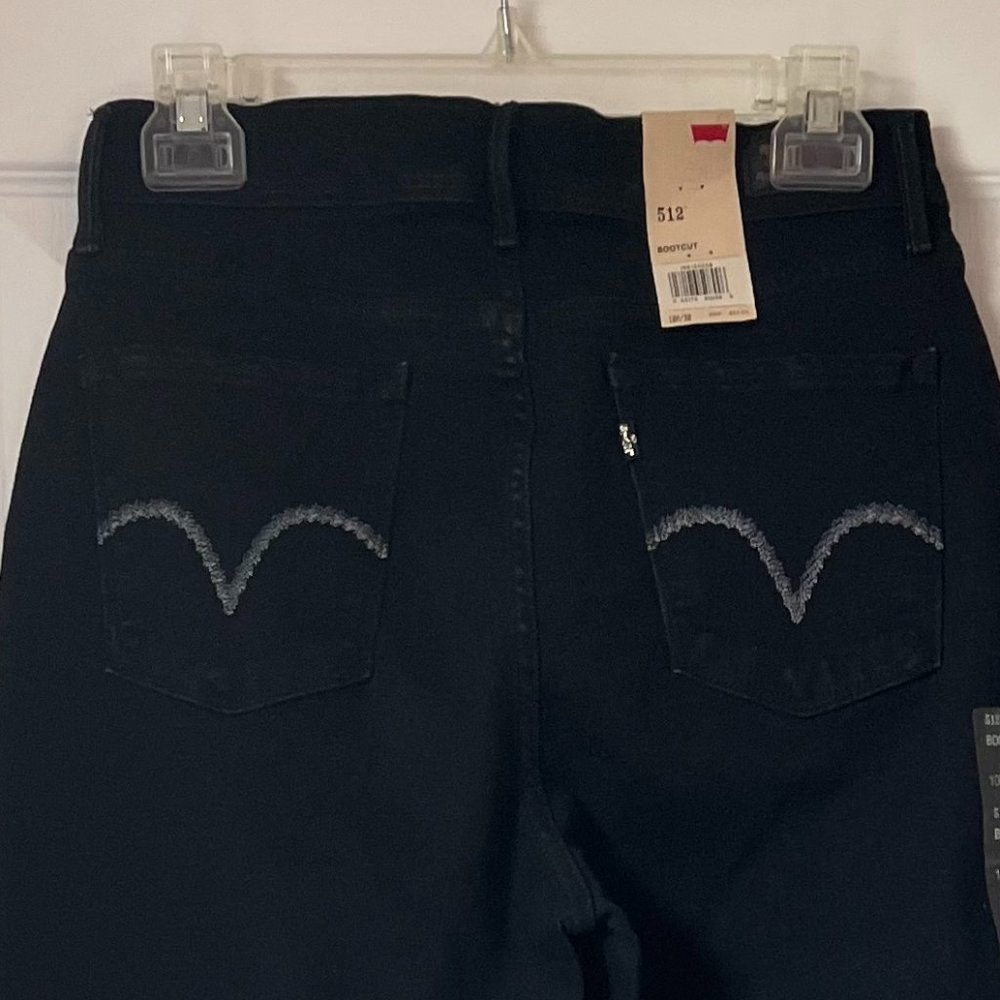 New Women's Levi's Perfectly Slimming Bootcut Jeans Black 10M/30 - Picture 4 of 4